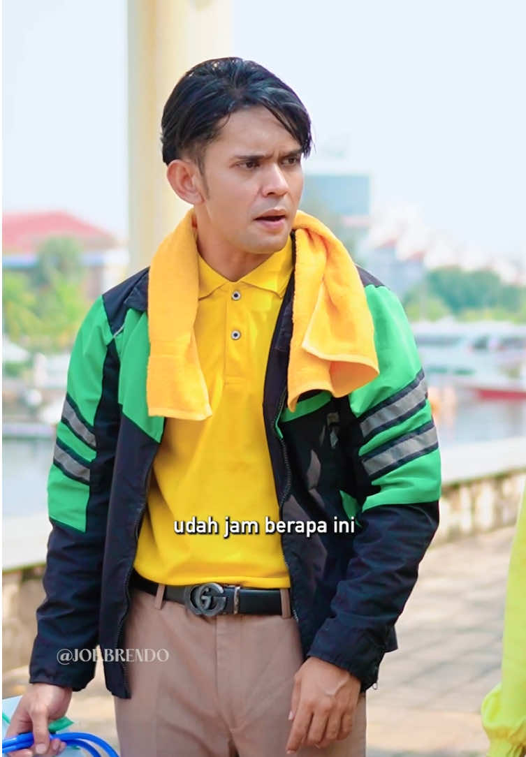 Dobel kerja keras seharian, tapi tetap hepi? Makanya, self-reward dengan Sarimi Isi 2! @Sarimi  #SarimiIsi2 #DobelPuasnyaDobelHepinya #SerialTikTok #TikTokTainment #TikTokSeries