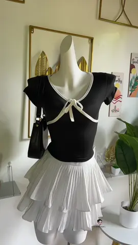 V-neck Bow T-shirt>> #vnecktop #bowshirt #shirt #OOTD 