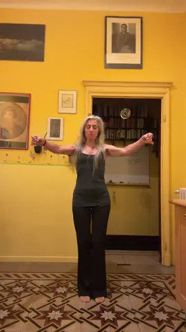 Can you imagine?? Golden brown played with the Oud! ..:inspiring!  Thank you @YAD Oud  | يد عود  🥰 #dancingpriestess #dance #bellydancetiktok #oud #holisticdance 