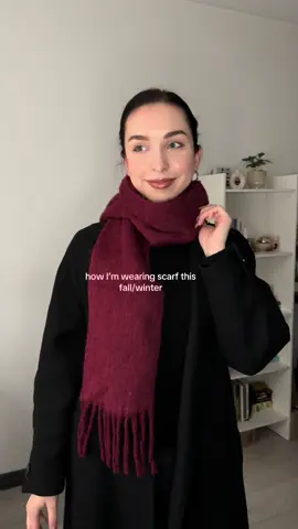 My go to way to wear a scarf 🧣 Simple, warm, and put together ❤️ #scarf #scarftutorial #scarfstyles #scarfhack #winterstyle 