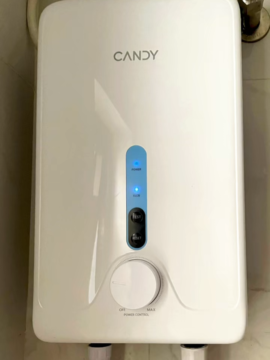 Say no more to cold shower with the Candy Dart Water Heater. 🚿 #CandyShowerTrial #CandyDart #candywaterheater Candy Philippines  #waterheater #CandyPhilippines  @candyphilippines 