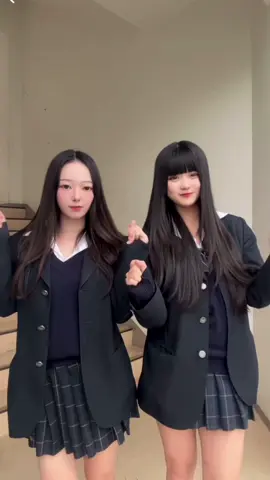 三角チョコパイのティラミス冷凍してみたけどしない方が美味しかった#jk #ljk #fyp #08 #東京 