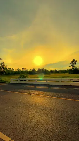 #วิวบ้านนอก🍃 #ท้องฟ้า⛅🌈 #อิสานบ้านเฮา #ธรรมชาติบําบัด #ดันขึ้นหน้าฟีดที @TikTok 