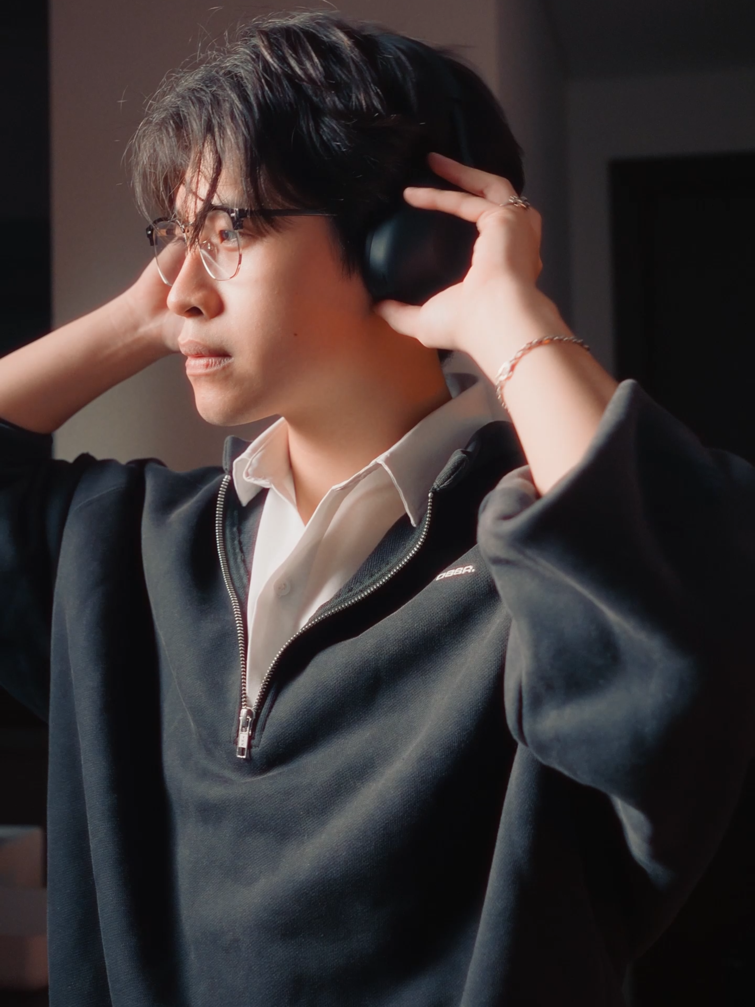 Hôm nay bạn mặc zì #fyp #ckg #outfit #fashion #accessories #wh1000xm6 #sonyvietnam