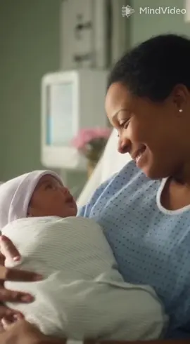 Il s’enfuit car il apprend que il est portugais #pourtoi #portugal🇵🇹 #fuite #hopital #bebes 