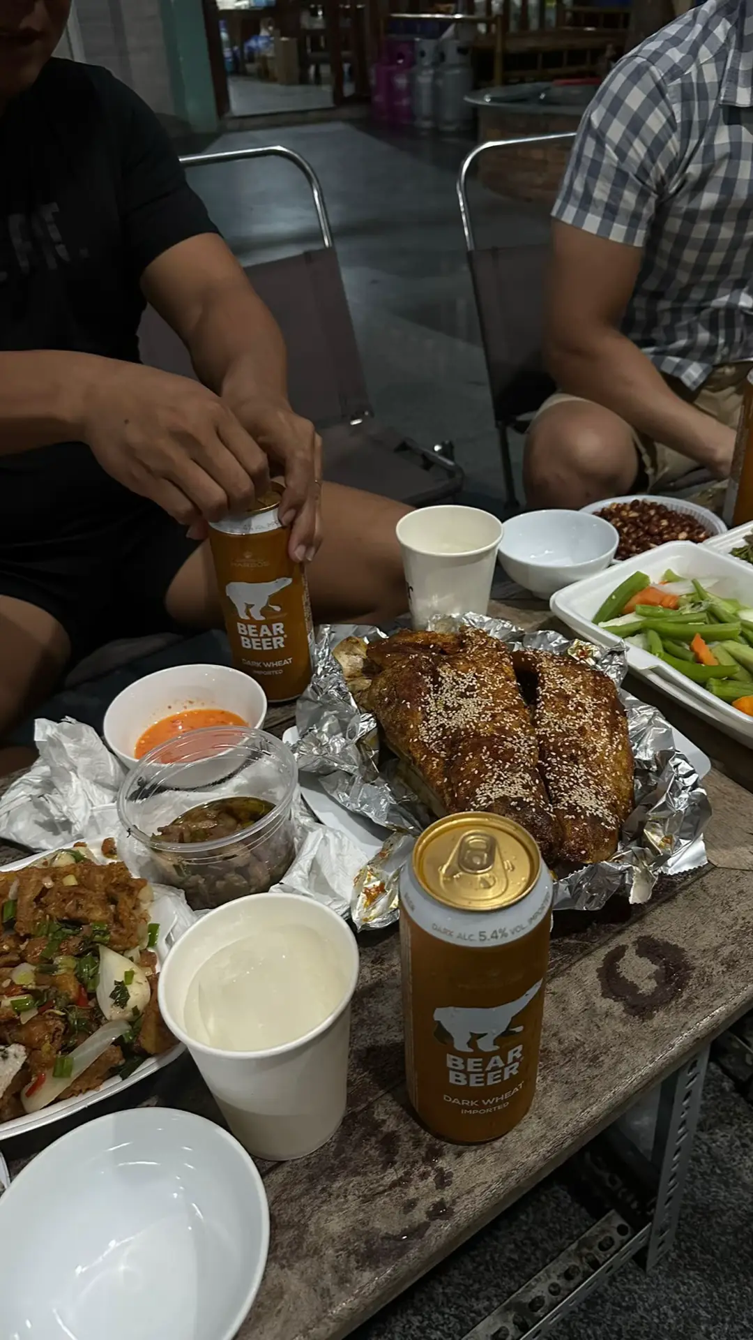 Bình yên không phải là không có sóng gió.Mà khi sóng đến vẫn không bị cuốn trôi.