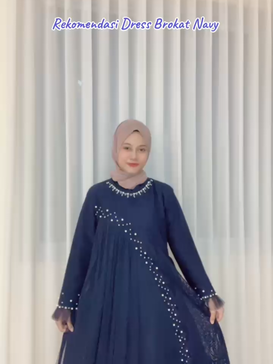 Gamis Navy Premiun 🥰😍 buruan co di live sekarang beb!! 🥰🥰 #gamispesta #fyp #gamismodern #gamisozias 