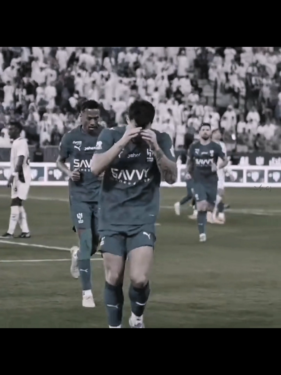 خميسكم فلة 🕺🏼 #الهلال #ماركوس_ليوناردو #الرياضة_على_تيك_توك 