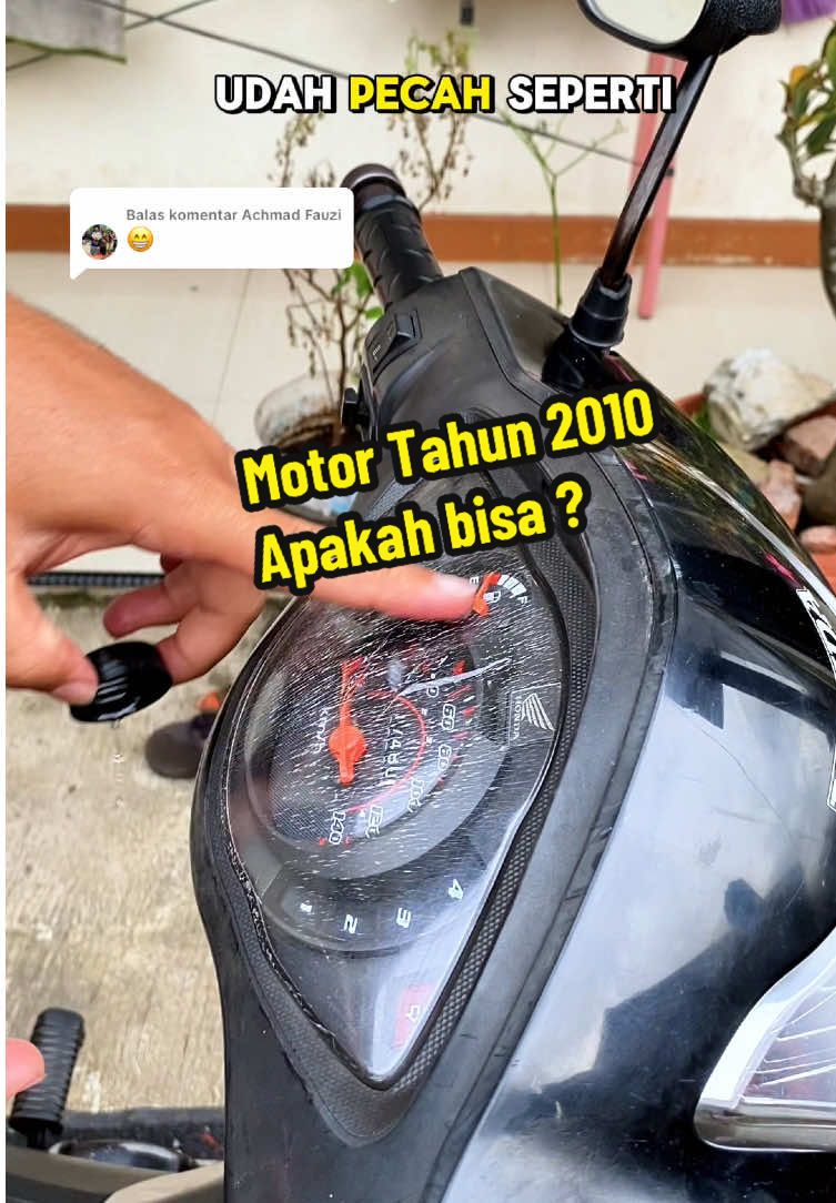 Membalas @Achmad Fauzi pembersih retak speedometer motor tinggal kamu oleskan saya di  kaca speedometer motor kamu #pembersihretakspedometer #pembersihretakspeedometermotor #pembersihkacaspeedometer #pembersihkacaspeedometermotor #perawatanmotor 
