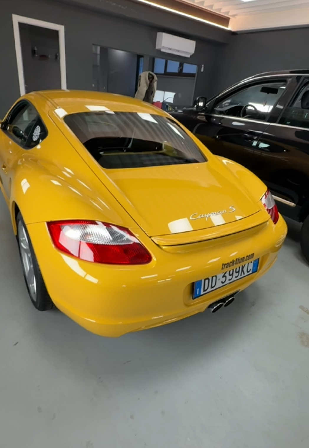 Porsche Cayman pronta per la consegna #exclusiveautodetailingmilano #detailingitalia #porsche 