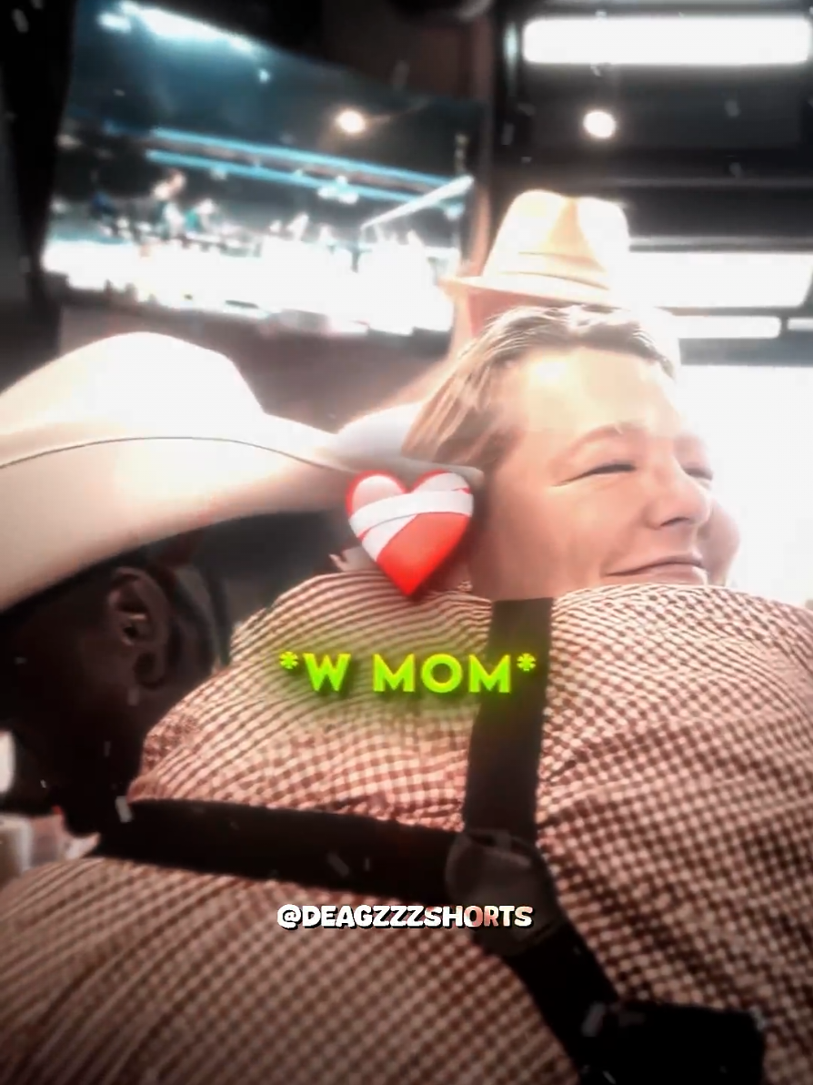 IshowSpeed meets his real mom ❤️‍🩹❤️‍🩹 #ishowspeed #mom #wholesome #edit 