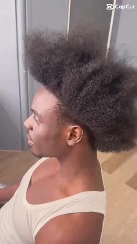 #CapCut #staracademy#noah#pourtoi #coiffeusedesstars 