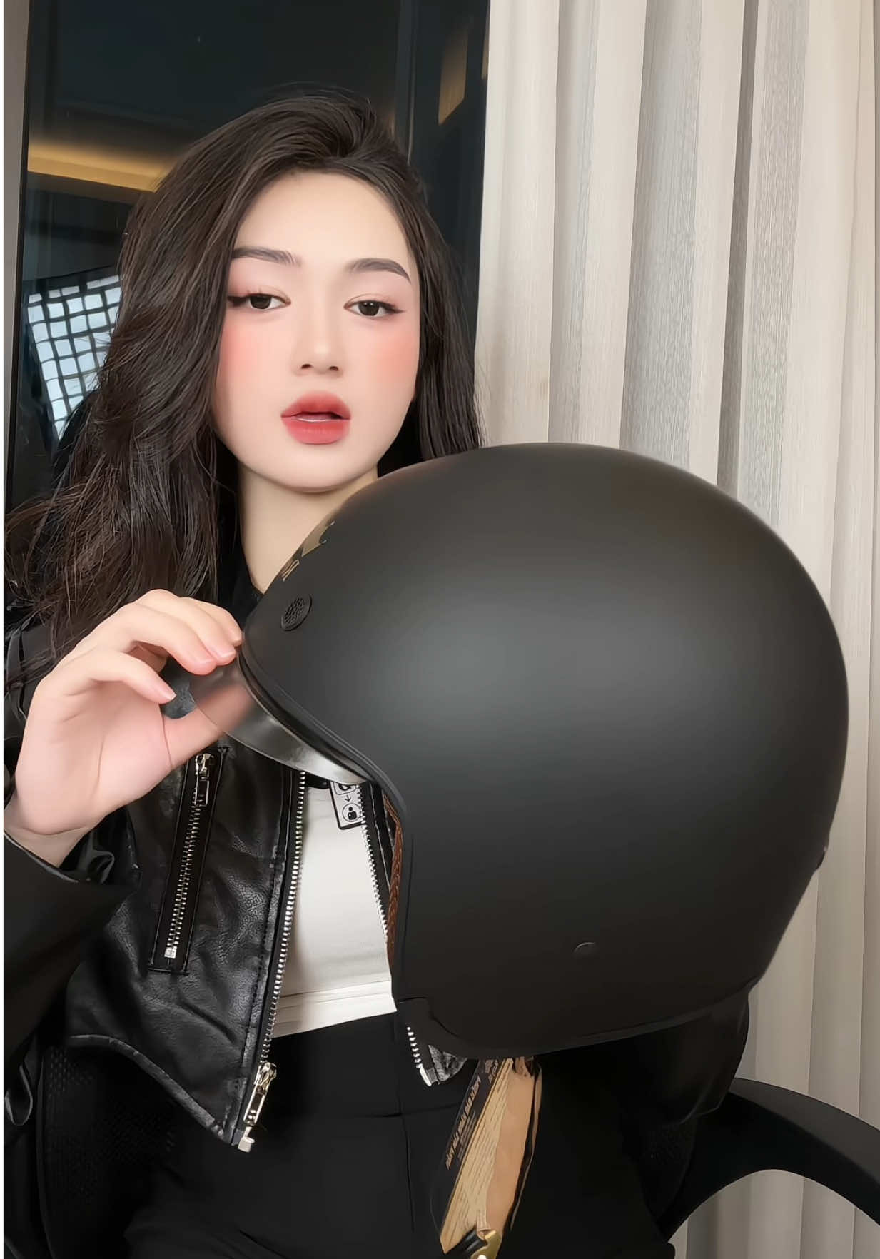 Mũ bảo hiểm ĐẠT TIÊU CHUÂN TGGT cho NAM NỮ ĐỦ SIZE - Hàng Cao cấp nay GIÁ HỜI quá