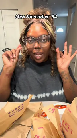 lil miss scorpiana 🦂💖 #november #scorpio #fyppppppppppppppppppppppp 