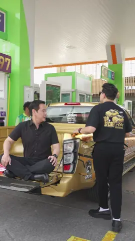 ปรับทุกข์กันหน่อยครับ 😅 #เจ้แดง × #บะหมี่มาเฟีย #เจ้แดงมาเฟีย  ทุกสาขา @jaedang_samyan  #บางจาก  #Hipremiumdiesels