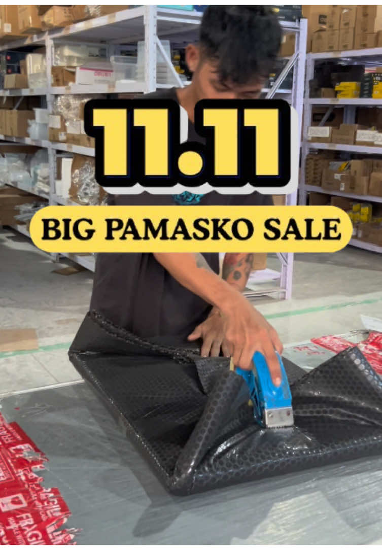 Pangalawang araw pa lang pero bulusok na ang shipping at packing sa warehouse ni deli tools 💓 #delitools #1111bigpamaskosale #sale #tools #fyp 