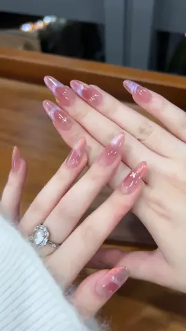 Cầm tay em đi🤣#nails #nailbox #nailsbeauty #viral #nailsbeauty 