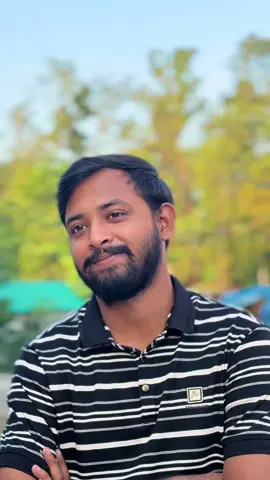 আমি হাসতে হাসতে হারাই আবার হারানোর পরেও হাসি💔🙂#omoralwaysonfire 