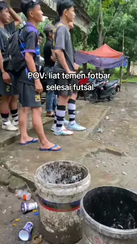 when yaa#fyp #lewatberanda #bucinfutsal #foryou #beranda 