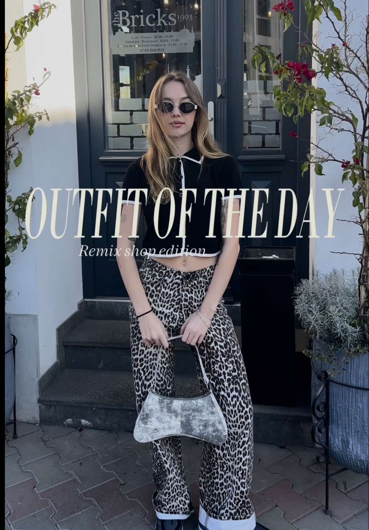Outfit of the day Remix Shop edition 📌  Stiai că pe Remix poti trimite hainele pe care nu le mai porti, iar ei le vând pentru tine?♻️ Cumperi și vinzi haine cu doar un click, it’s that easy🤭  #buzz_remixshop #remixshop #wearandshare #remixprelovedfashion 
