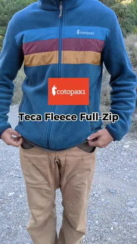 La Cotopaxi Teca Fleece Full-Zip es un polar que combina diseño, sostenibilidad y funcionalidad a partes iguales. 🌿  Fabricada íntegramente con poliéster reciclado, esta chaqueta refleja el compromiso de Cotopaxi con su lema Gear for Good: crear prendas de alto rendimiento con el menor impacto ambiental posible. 🌍  Ligera, cálida y con un diseño urbano y colorido, la Teca Fleece Full-Zip es perfecta para rutas suaves, descansos en refugio o el día a día en ciudad. Su estructura de cremallera completa permite regular fácilmente la ventilación, mientras que sus bolsillos reforzados añaden durabilidad y practicidad.  Una prenda versátil que demuestra que la sostenibilidad también puede tener mucho estilo. 🔥  #TrekkingReview #Cotopaxi #GearForGood #EquipamientoTécnico #OutdoorGear #RopaSostenible #Montañismo #TrekkingLife #AventuraResponsable #Polartec
