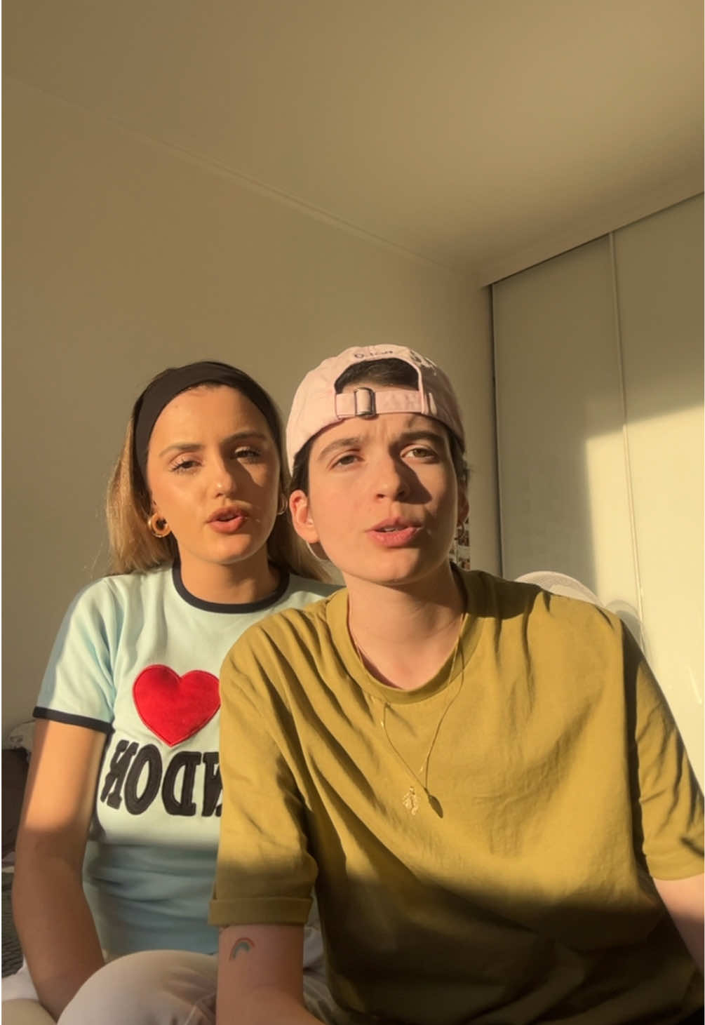 grosse propagande, votez 2 !!! (et allez stream respire fort)  #staracademy #jeanne #respirefort #starac #pourtoi 