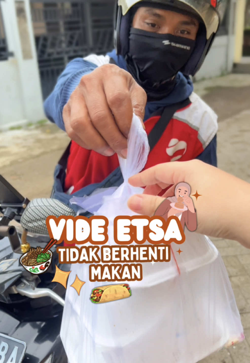 Jarak rumah ku ke lokasi gacoan (jombang kota) 10 KM LOHH🙂Dan cuma kena ongkir 2rb !!! Caranya udah aku spill di video yaa. Pakai Aplikasi Ojek online “ACI Food” pasti dapet diskon dan no ribet karna gausah capek antri tinggal tunggu di rumah😭💕. . #OjolACI #ACIFood #OjekOnlineACI #acifoodmurah #fypage 