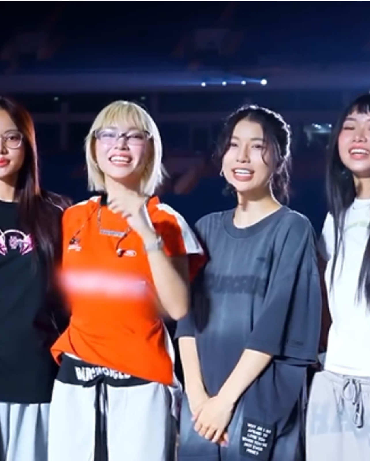 🫂🫶🏻 #emxinhsayhi #emxinhsayhiconcert #xuhuong #viral 