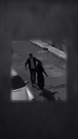 بحضني اتخيلك مرات #مجرد_ذووقツ🖤🎼 #اكسبلور #foryou #اغاني_حب # 