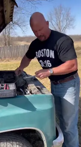 Poor kid doesn't know the difference #trucks #cars #funny #wrestling #trending 