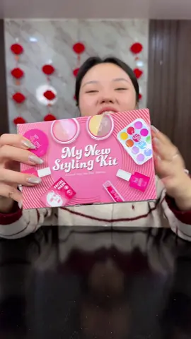 Bộ đồ chơi mô phỏng trang điểm không màu cho các bé gái #zeedio #thaotep 