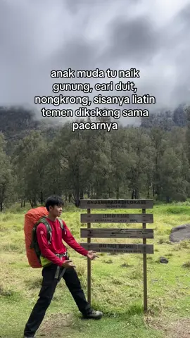 bukan begitu wahai anak muda #fyp #pendakigunung 
