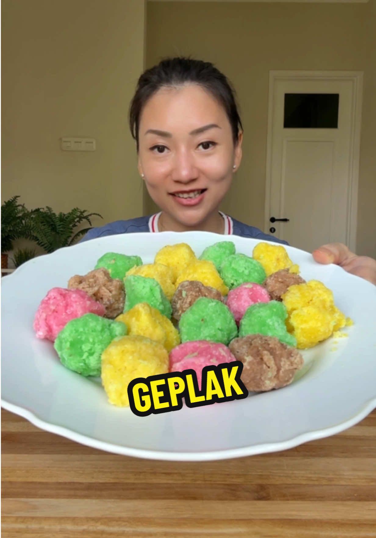 GEPLAK .. ANOTHER JAJANAN TRADITIONAL YG BLOM PERNAH AKU COBAIN #nanakoot 