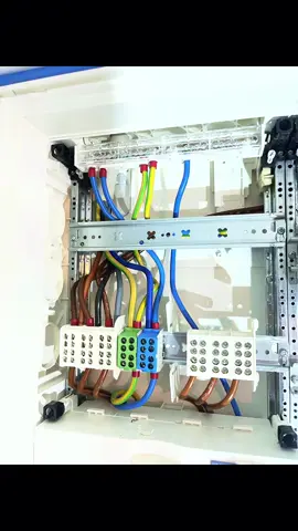 #Elektrotechnik #Handwerk#Jobmitspannung##CapCut 