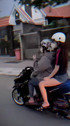 #CapCut #xuhuong  Chị em mình cứ thế thoi hẹ hẹ😚