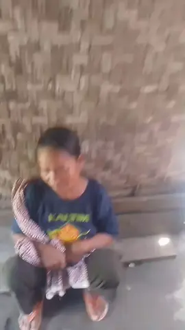 bantuan tidak tepat sasaran...#presidenprabowosubianto #kangdedimulyadi #bansos #trending #beritaviral 