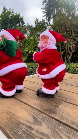 Come on 💃💃💃#dancingsanta #santadance #christmasgiftideas #dance #santa 