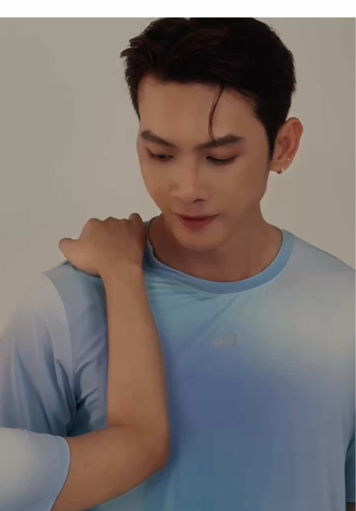 Buổi shooting này dễ thương xỉu, Nam Đoàn đúng kiểu main character energy luôn 🔥🔥🔥 Model Nam Doan proves once again: when you believe in you 💫   https://www.tiktok.com/@nam_doan0507?_r=1&_t=ZS-91Amtqk09ic @👼 Jasper🥑 🪽 #tuyendung #xuhuong #creator #model #netflix 