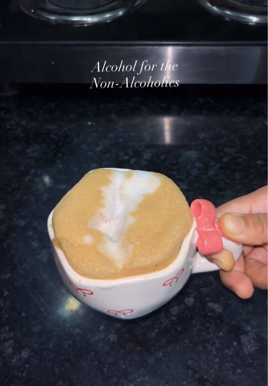 Coffeeholic  ☕️🤌🏻 #coffeelover #nescafecoffee #coffeerecipe #EasyRecipe #thefoodiesisters 