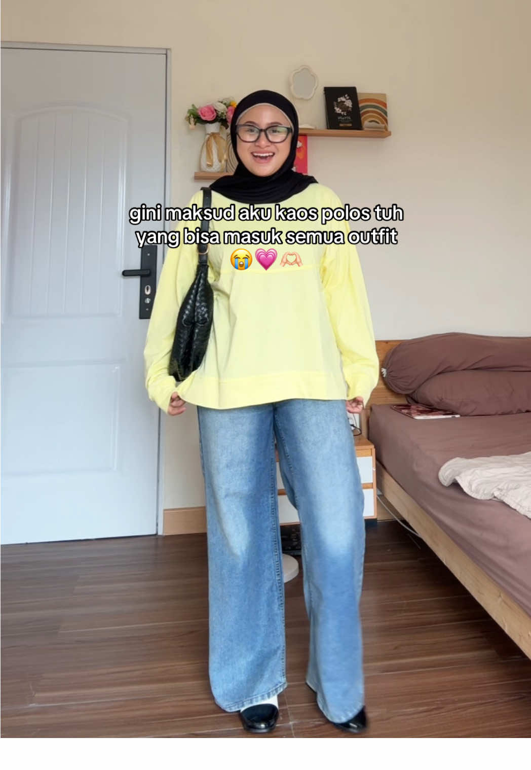 mau beli 100 pcs dehh soalnya nyaman bgtt😭🫵🏻 btw bb aku 60 tb 155 yaa✨ #kaos #kaoswanita #dailywear #ootdhijab #fyp 