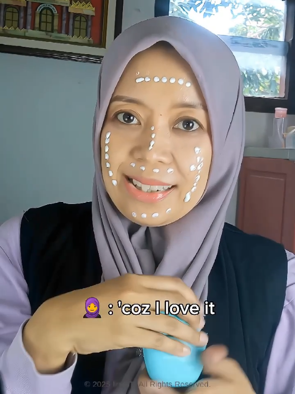 adem wey pakai sunscreen kerang satu ini #sunscreenkerangwardah #wardahairysmooth #sunscreenoilyskin #glowmorespendless #wardahbrandday