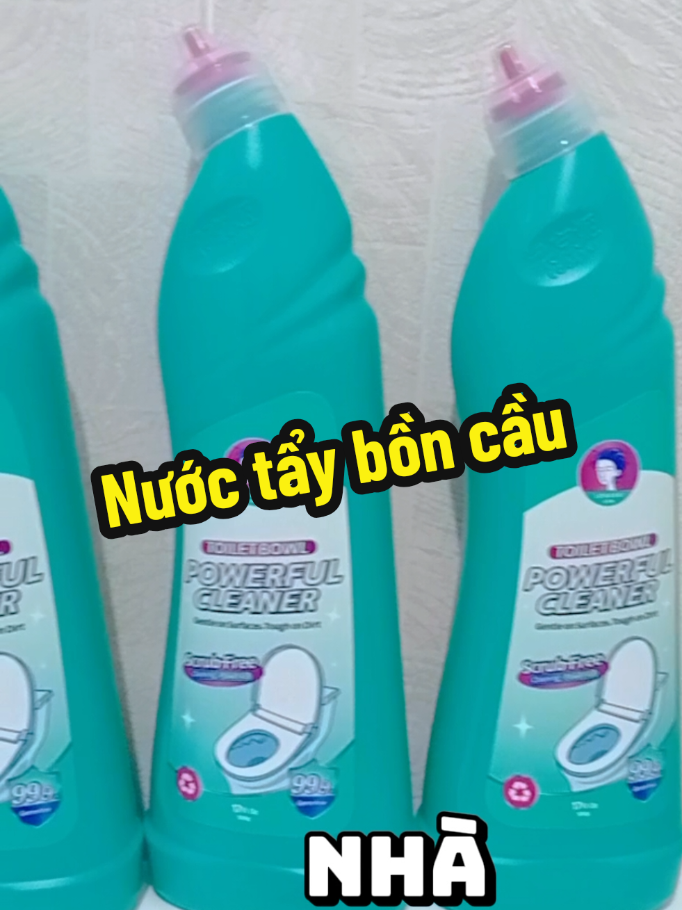 Nước tẩy bồn cầu Logeski diệt khuẩn, sáng bóng #tayboncaulogeski #tayboncau #kenhcuabom 