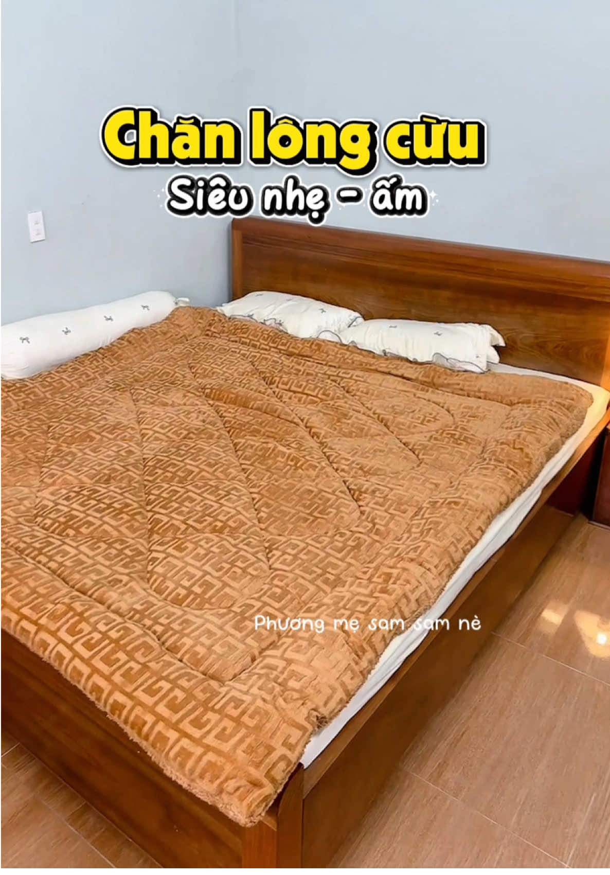 Chăn lông cừu chữ vạn siêu nhẹ mà ấm tận 3 lớp nha, làm quà tăng ba mẹ mùa đông siêu hợp lí#phuongmesamsamne #chanlongcuu #chanlongcuuchuvan #chanlongcuuchuvancaocap 