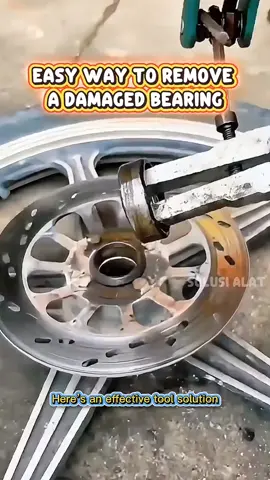 Powerful Tool to Remove Damaged Bearings Easily _ Sliding Hammer Demo #mechanic #Repair #service #usa #fyp 
