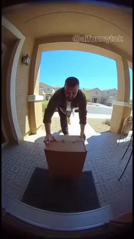 Thief’s car needed some new paint anyways 🤣 🚙💙#CaughtOnCamera #instantkarma #securitycamera #security #thief 