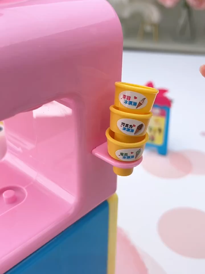 3xz6j7ztqxm38eg小朋友爱不释手的diy玩具，给她一个可以自己安安静静玩半天，解放家长神器啊