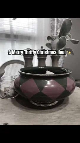 MERRY THRIFTMAS #mama #thrift #christmas #faith 