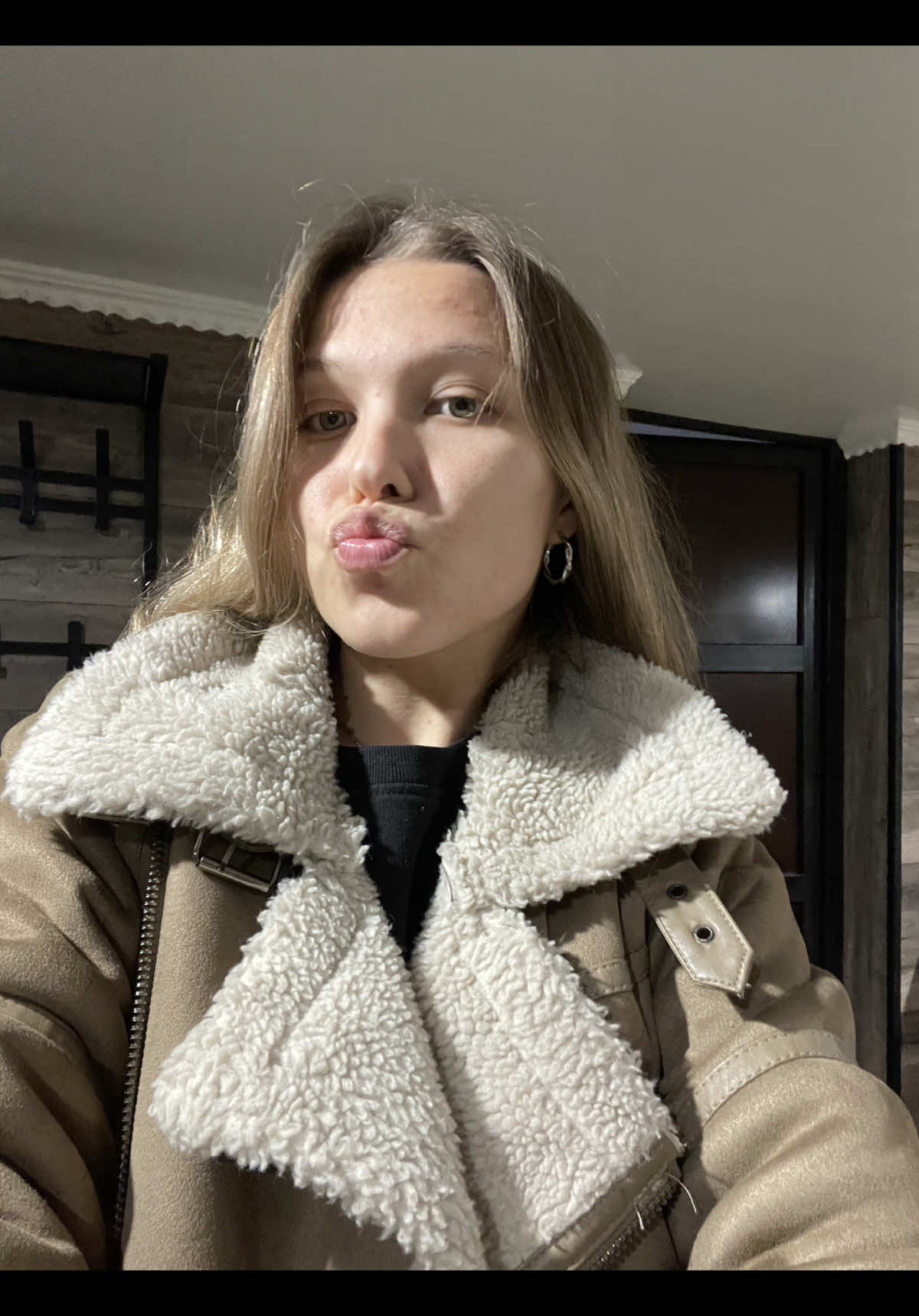 Ну да, ему определенно повезло 🌚    тгк: bydnizvoen   #женавоенного  #рекомендации #тренд