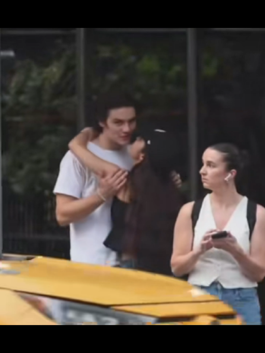 #sad #oliviarodrigo #nyc 