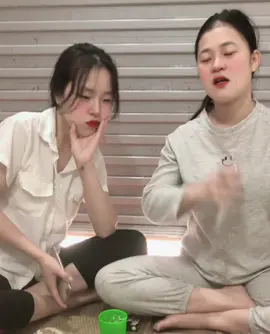 Nhìnn người rùi bíc tụi em quê ợ đouu🤣 cạ 2 iêm tìm ngừi eoo🩶